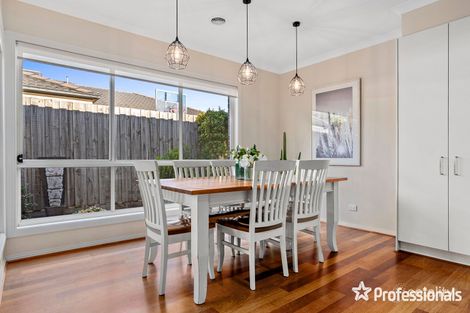 Property photo of 9 Tudor Drive Mooroolbark VIC 3138