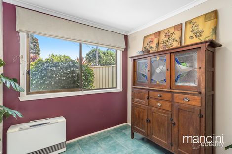 Property photo of 152 Grieve Parade Altona VIC 3018