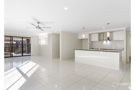 Property photo of 9 Regeling Court Loganlea QLD 4131