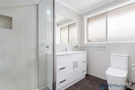 Property photo of 51 Windella Crescent Glen Waverley VIC 3150