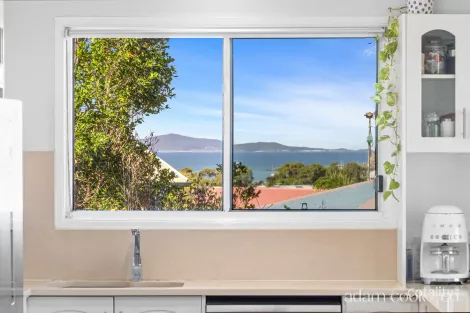 Property photo of 48 Benowa Drive Taranganba QLD 4703