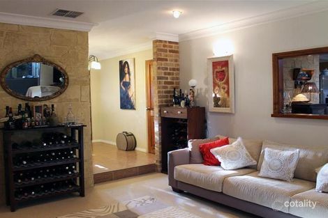 Property photo of 51 Miltona Drive Secret Harbour WA 6173