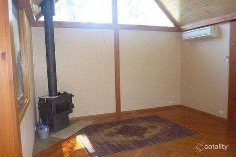 Property photo of 12 St Leonards Road Selby VIC 3159