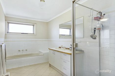 Property photo of 2 Oke Street Ringwood East VIC 3135