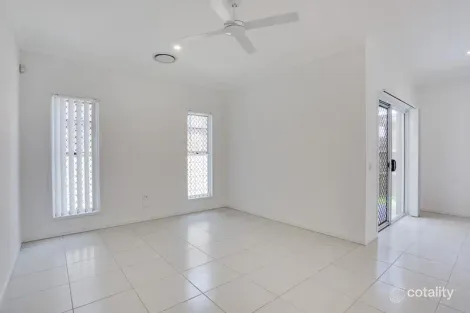 Property photo of 13 Paradise Street Yarrabilba QLD 4207