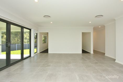Property photo of 8A Knoll Crescent East Maitland NSW 2323