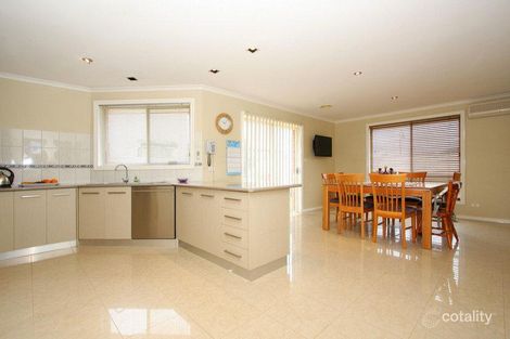 Property photo of 4 Melfin Drive Hillside VIC 3037