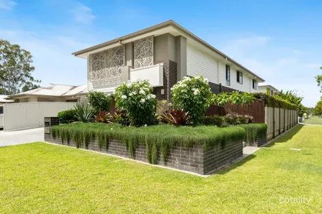 60 Greenview Cct, Arundel, QLD 4214