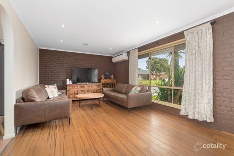 Property photo of 4 Currawong Drive Carrum Downs VIC 3201