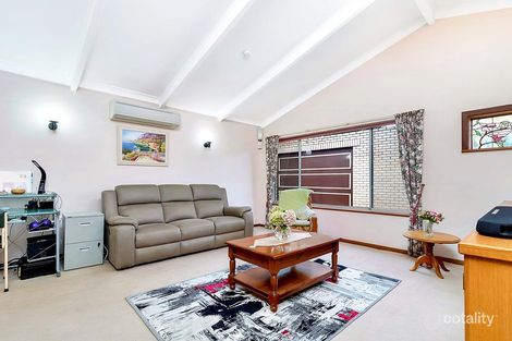 Property photo of 166 Brougham Drive Valley View SA 5093