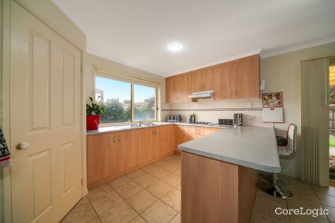 Property photo of 20 Merribah Way Cranbourne West VIC 3977