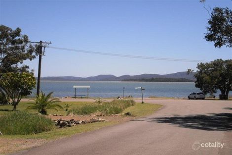Property photo of 5 Avenue Of The Allies Tanilba Bay NSW 2319
