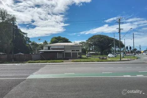 Property photo of 2 Reservoir Road Manoora QLD 4870