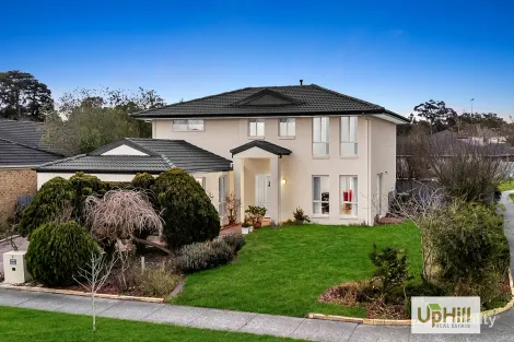 Property photo of 1 Domain Circuit Beaconsfield VIC 3807
