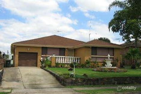 13 Ainsworth Cres, Wetherill Park, NSW 2164