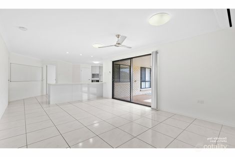 Property photo of 28 Skyline Drive Norman Gardens QLD 4701