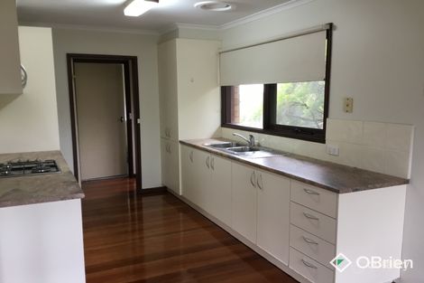 Property photo of 10 Louis Street Doveton VIC 3177