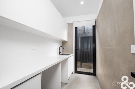 Property photo of 18 Fenska Street Kalkallo VIC 3064