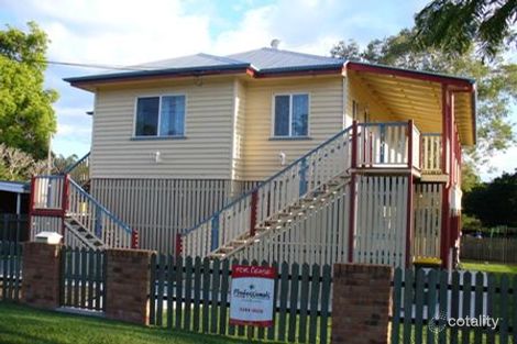 35 Alfred St, Woody Point, QLD 4019