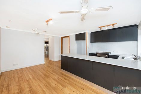 Property photo of 13 Hargrave Place Parmelia WA 6167