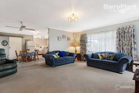 Property photo of 1/108 Fleetwood Drive Narre Warren VIC 3805