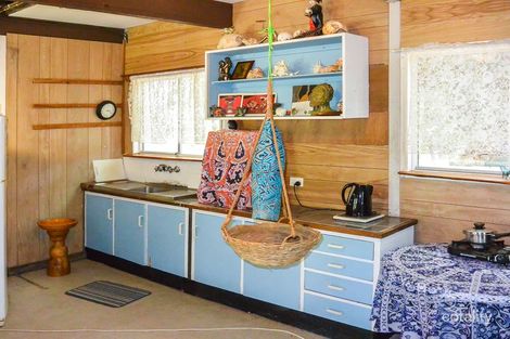 Property photo of 40 Karboora Drive Point Lookout QLD 4183