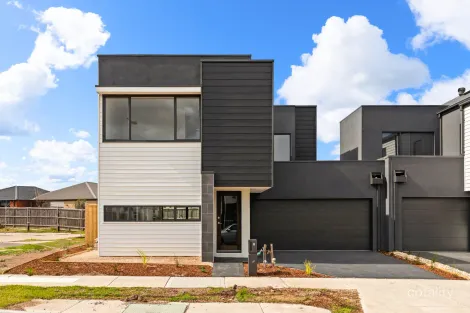 Property photo of 1 Cresthaven Road Tarneit VIC 3029