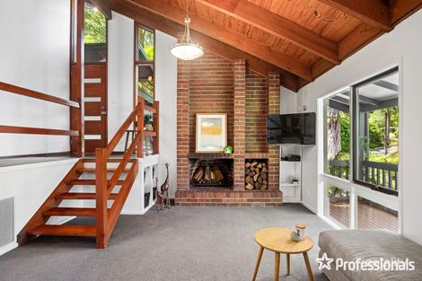 Property photo of 34 Priestley Crescent Mount Evelyn VIC 3796