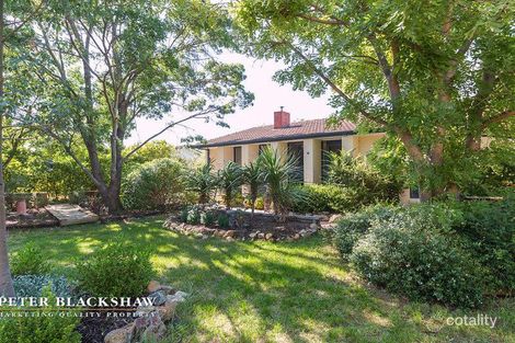 17 Phillips Pl, Latham, ACT 2615