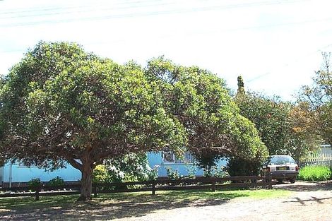 126 South Coast Hwy, Orana, WA 6330