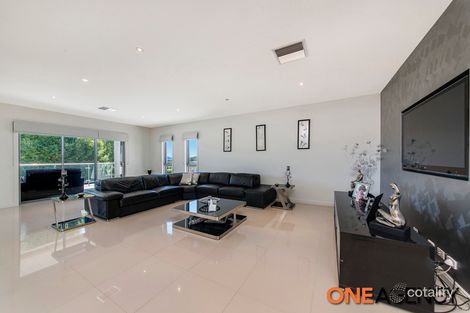 Property photo of 5 Teak Place Jerrabomberra NSW 2619