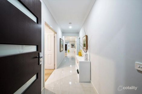 Property photo of 4 Zaika Close Lalor VIC 3075