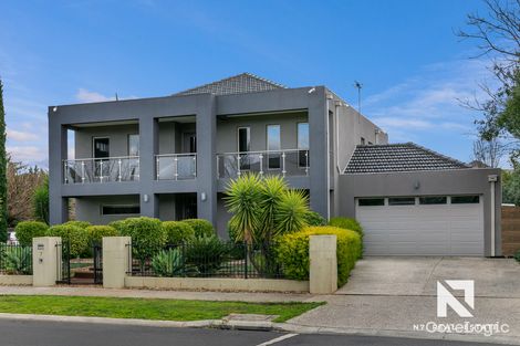 Property photo of 7 Linlithgow Parade Caroline Springs VIC 3023