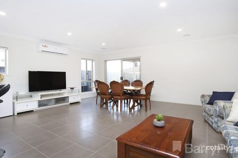 Property photo of 22 Amira Road Greenvale VIC 3059