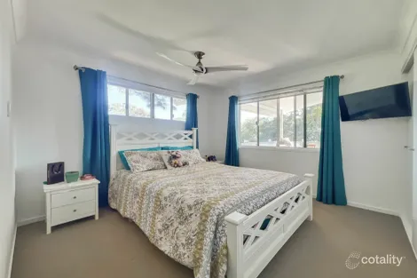 Property photo of 1 Vine Street Macleay Island QLD 4184