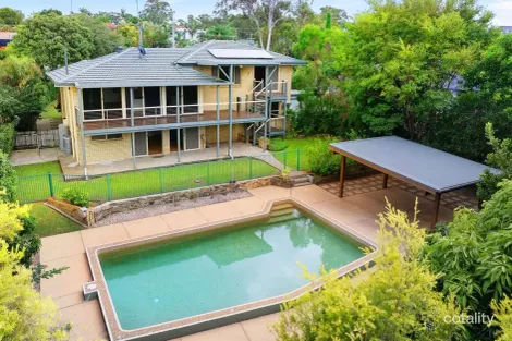 23 Tambourah Dr, Benowa, QLD 4217