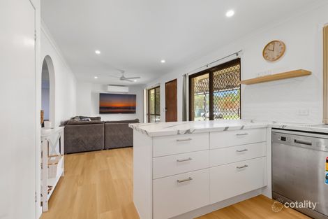 Property photo of 1/8 Morinda Way Labrador QLD 4215