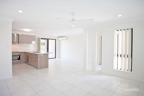Property photo of 2/36 Huron Crescent Andergrove QLD 4740
