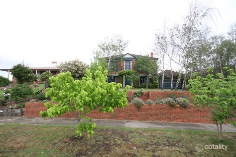 11 James Cook Dr, Wandana Heights, VIC 3216