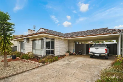 Property photo of 28 Sharpley Avenue Stawell VIC 3380