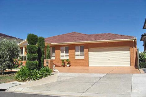 11 Landsbourgh Ave, Taylors Lakes, VIC 3038