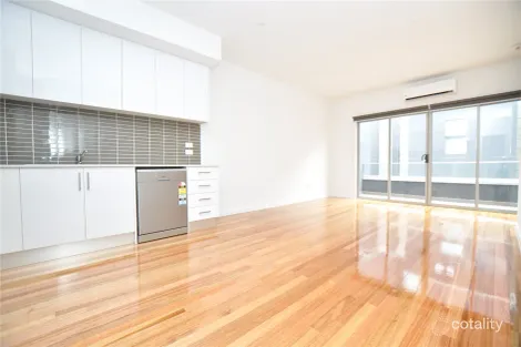 Property photo of 10/82 Richardson Street Essendon VIC 3040