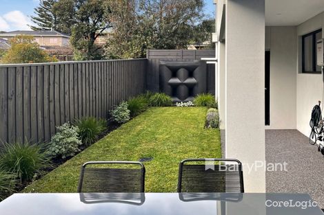 Property photo of 2/15 Thomas Street Dromana VIC 3936