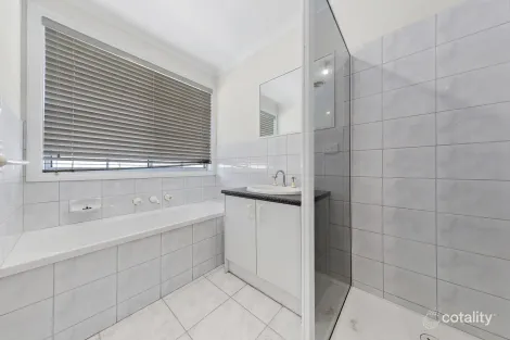 Property photo of 1/60 Lewin Street Deer Park VIC 3023