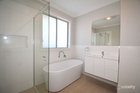 Property photo of 8 Summers Street Spring Farm NSW 2570