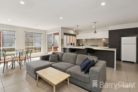 Property photo of 35 Golden Wattle Drive Mount Duneed VIC 3217