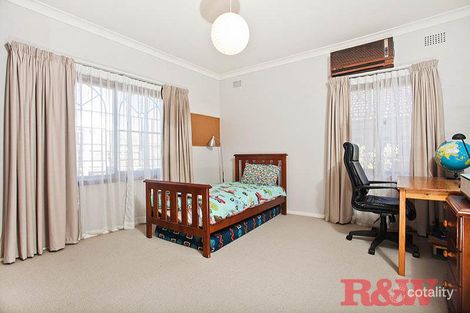 Property photo of 5 Dunlop Street Roselands NSW 2196