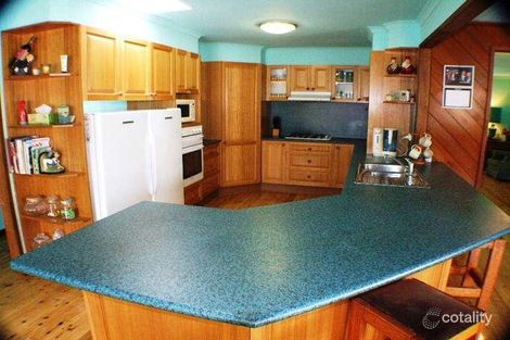 Property photo of 15 Cranbrook Crescent Killarney Vale NSW 2261