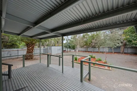 Property photo of 18 Kent Street Benalla VIC 3672