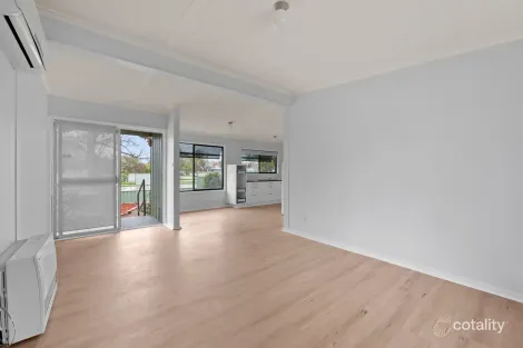Property photo of 18 Kent Street Benalla VIC 3672